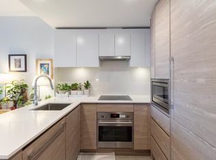 13655 Fraser Hwy #405, Surrey, BC