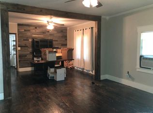 417 E 2nd St, Cushing, OK 74023