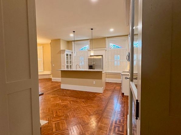 201 Market St #4