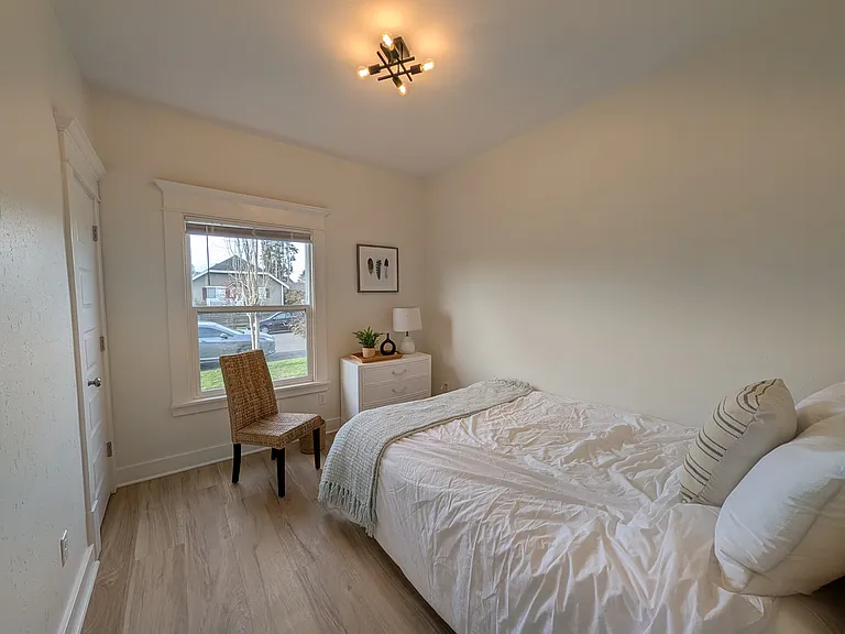 2423 Highland Ave #1 — Photo 10