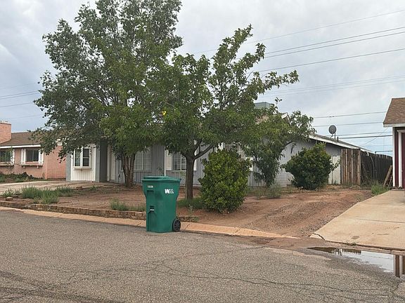 2nd image of 5 Hopi Blvd