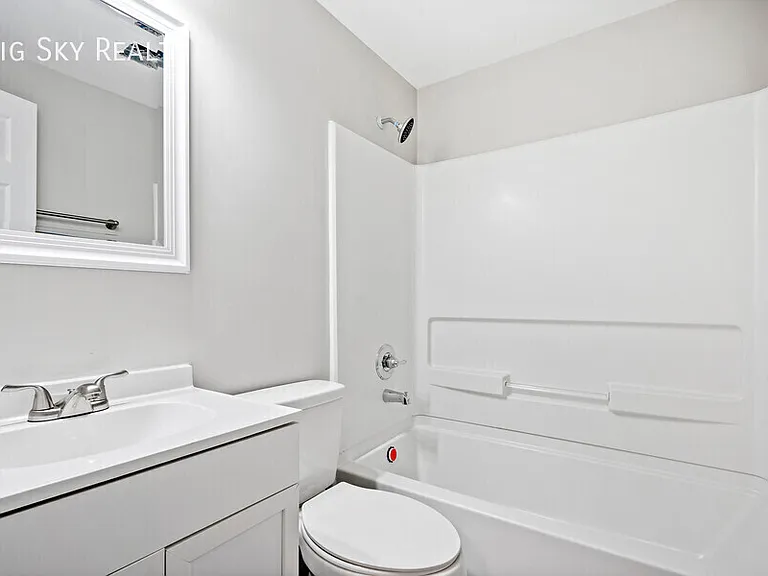 109 Shepard St #D — Photo 18