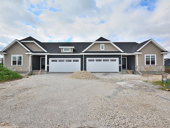 4th image of N55W19923 Magnolia Ct