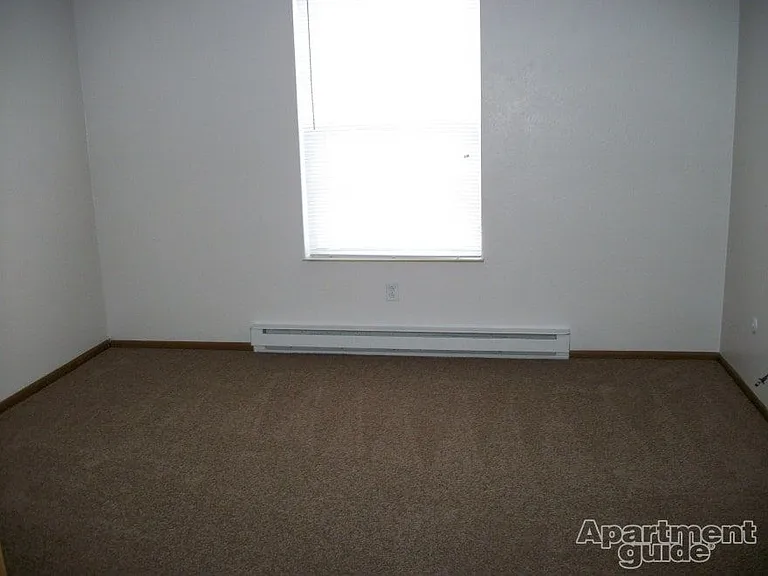 Parkside Apartments — Photo 30