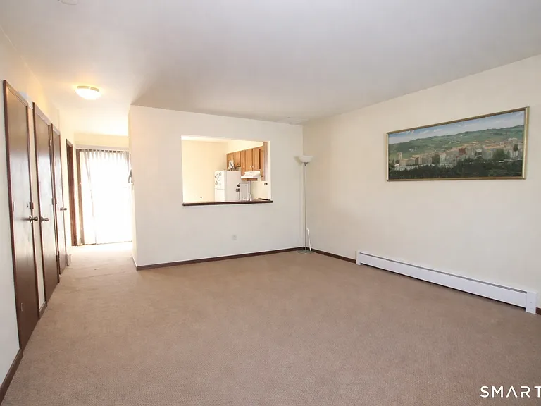 34 James St #A — Photo 11
