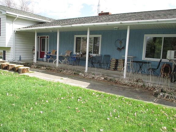 Main Level Front Pourch