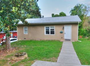 114 Eugene St, Carrboro, NC 27510