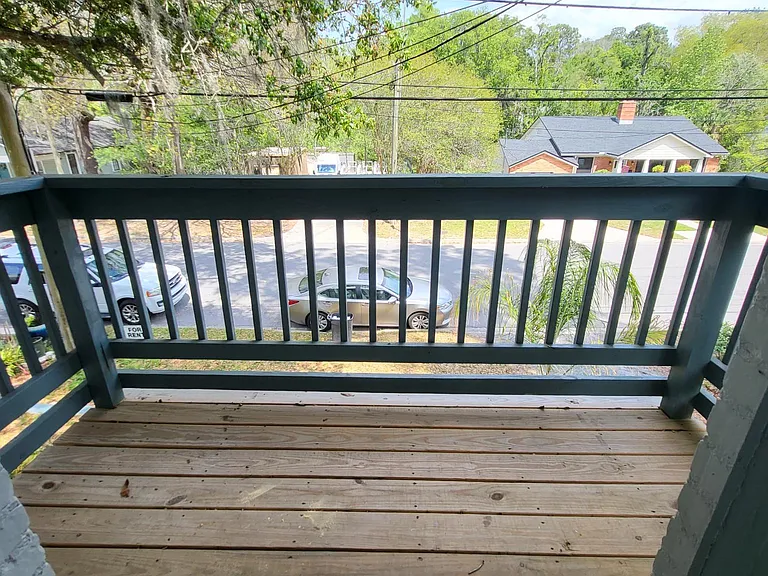 1718 Pine Grove Ave #3 — Photo 1