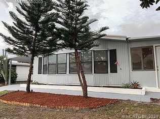 6210 S Ironwood Ln, Lake Worth, FL 33462