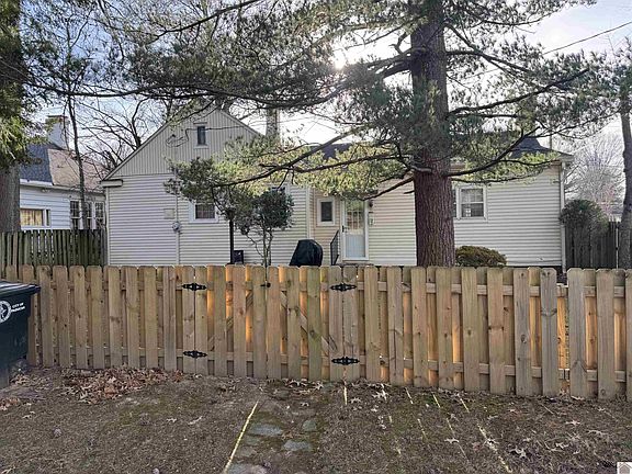 5th image of 474 N 36th St