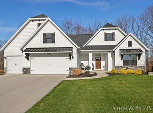 4255 Boynton Hollow Dr SW, Grandville, MI 49418