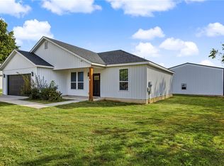 554 S West Ave, Lincoln, AR 72744