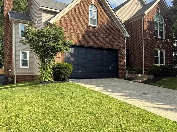 712 Maple Ridge Ln, Lexington, KY 40509