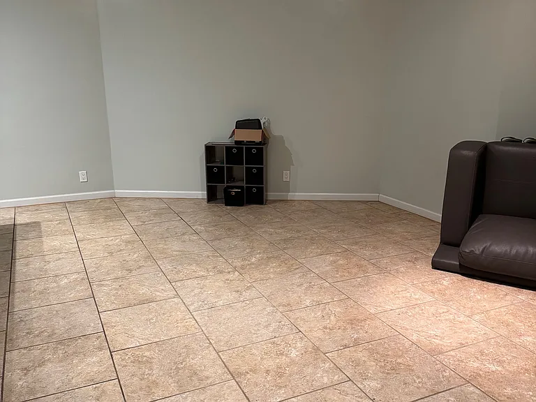 1088 Bishop St #203 — Photo 15
