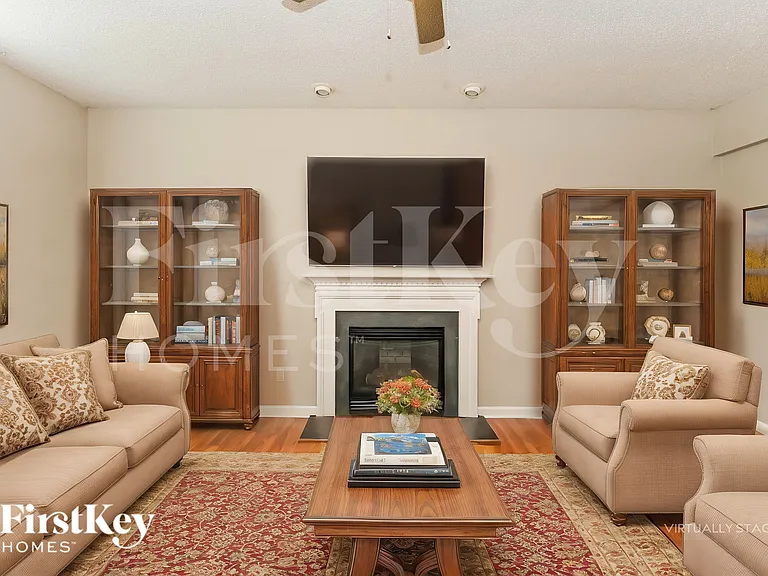 236 Patrick Ave SW — Photo 4