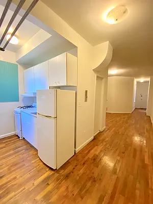 Rented by Brooklyn Heights Real Estate Inc | media 16