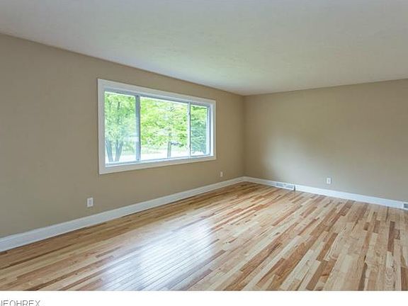 4th image of 1189 Mulberry Ln
