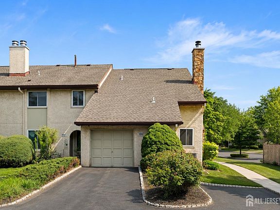 3rd image of 155 Thoreau Dr