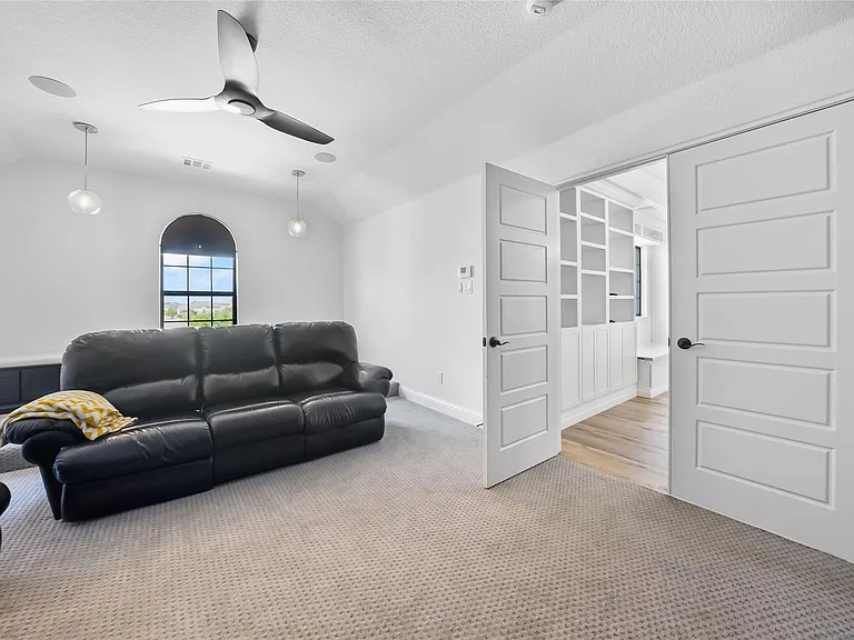 7108 Calypso Ln — Photo 25