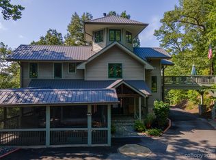 5 Sunset Rdg, Whittier, NC 28789