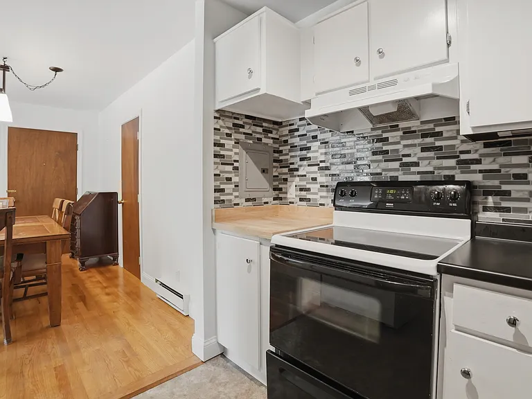 147 Milk St #18 — Photo 6
