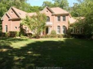 11121 Gunston Rd, Lorton, VA 22079