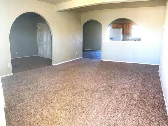 4th image of 3512 Sierra Vista Dr
