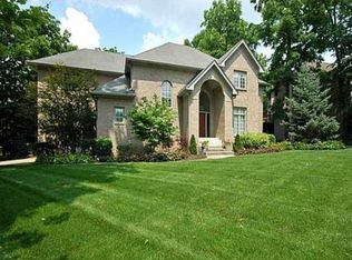 8678 Admirals Woods Dr, Indianapolis, IN