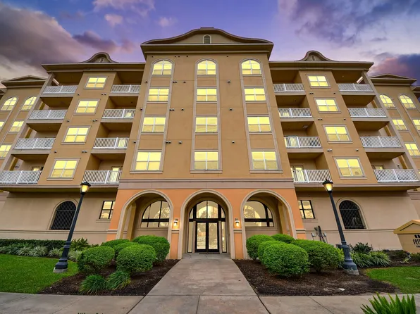 2203 Dorrington St APT 400, Houston, TX 77030