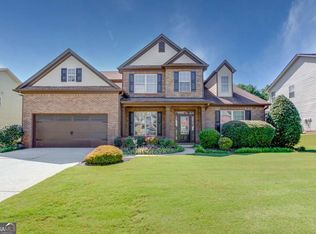652 Talon View Ct, Auburn, GA 30011