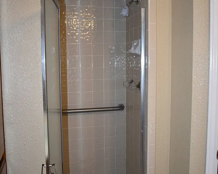 704 Kim Ave — Photo 17