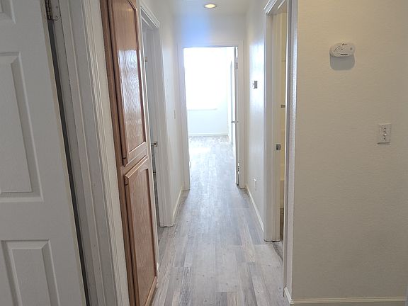 4th image of 2356 N Brunswick Ave