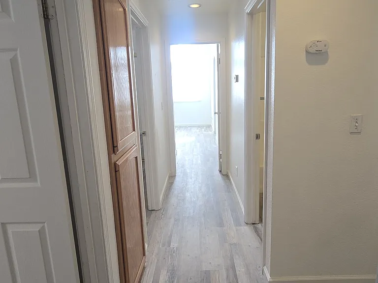 2356 N Brunswick Ave — Photo 4