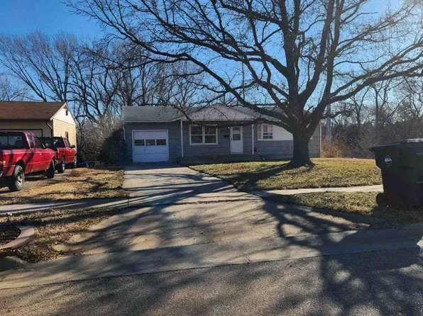 4028 Semercier St, Topeka, KS 66609