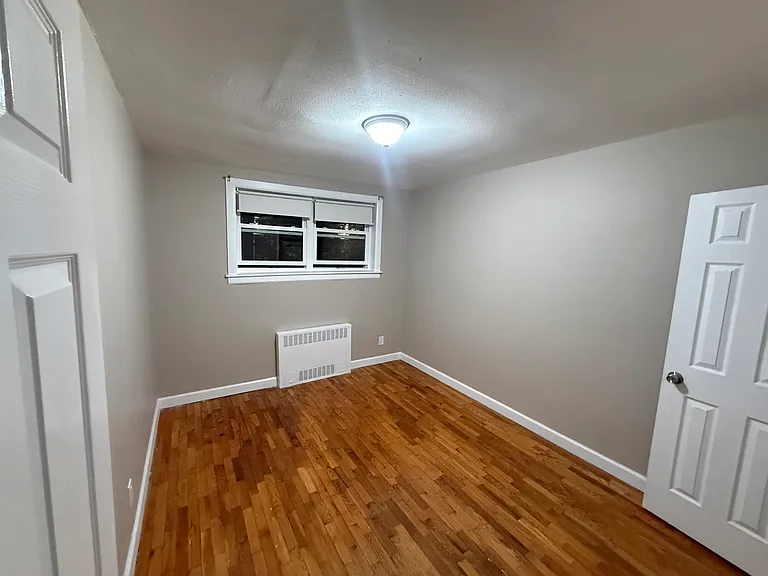 11 Bedford Ave #E4 — Photo 9