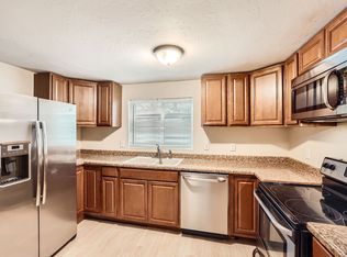 1123 Market St APT B, Colorado Springs, CO 80904