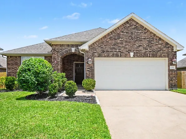 135 Rio Grande Dr, Baytown, TX 77523