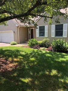 8 Chatfield Ter #8, Enfield, CT, 06082