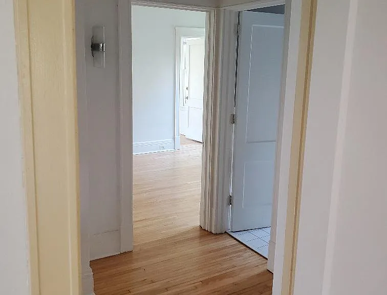 1312 Douglas Ave #2 — Photo 6