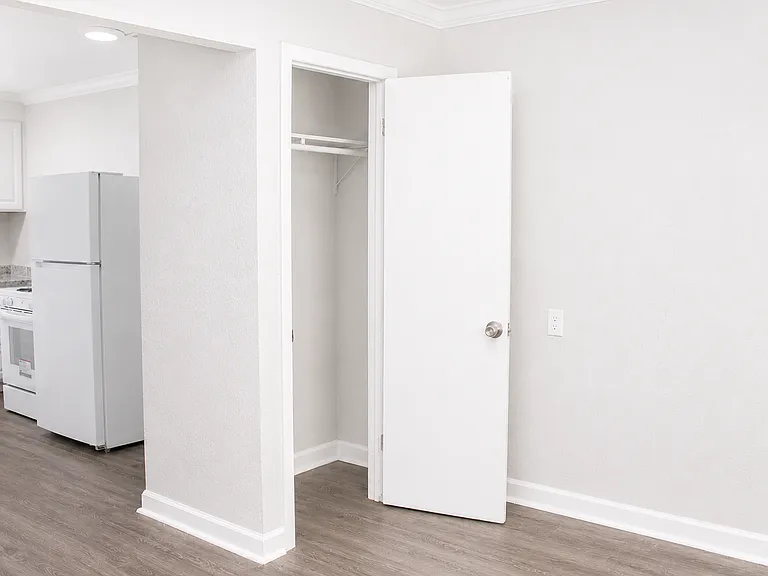 5903 N Flagler Dr — Photo 5