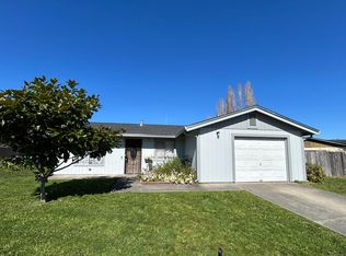 900 Maxwell St, Fortuna, CA 95540
