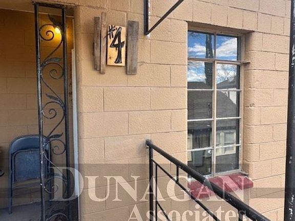 2nd image of 207 1/2 N Alameda St #4
