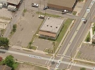 923 N Saint Marie St, Mission, TX 78572