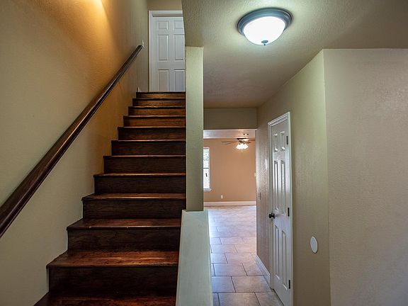 5th image of 4121 N Sunflower Cir