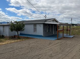785 Park Hill Ln, Sutherlin, OR 97479
