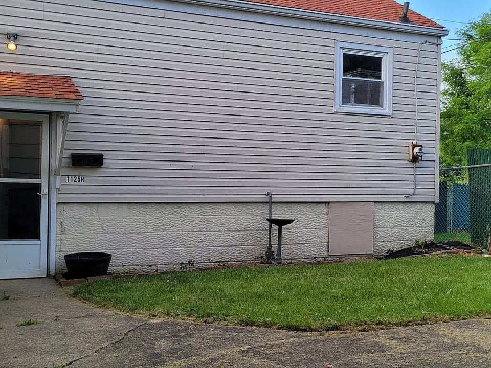 2nd image of 1125 Oakgrove Ave #2