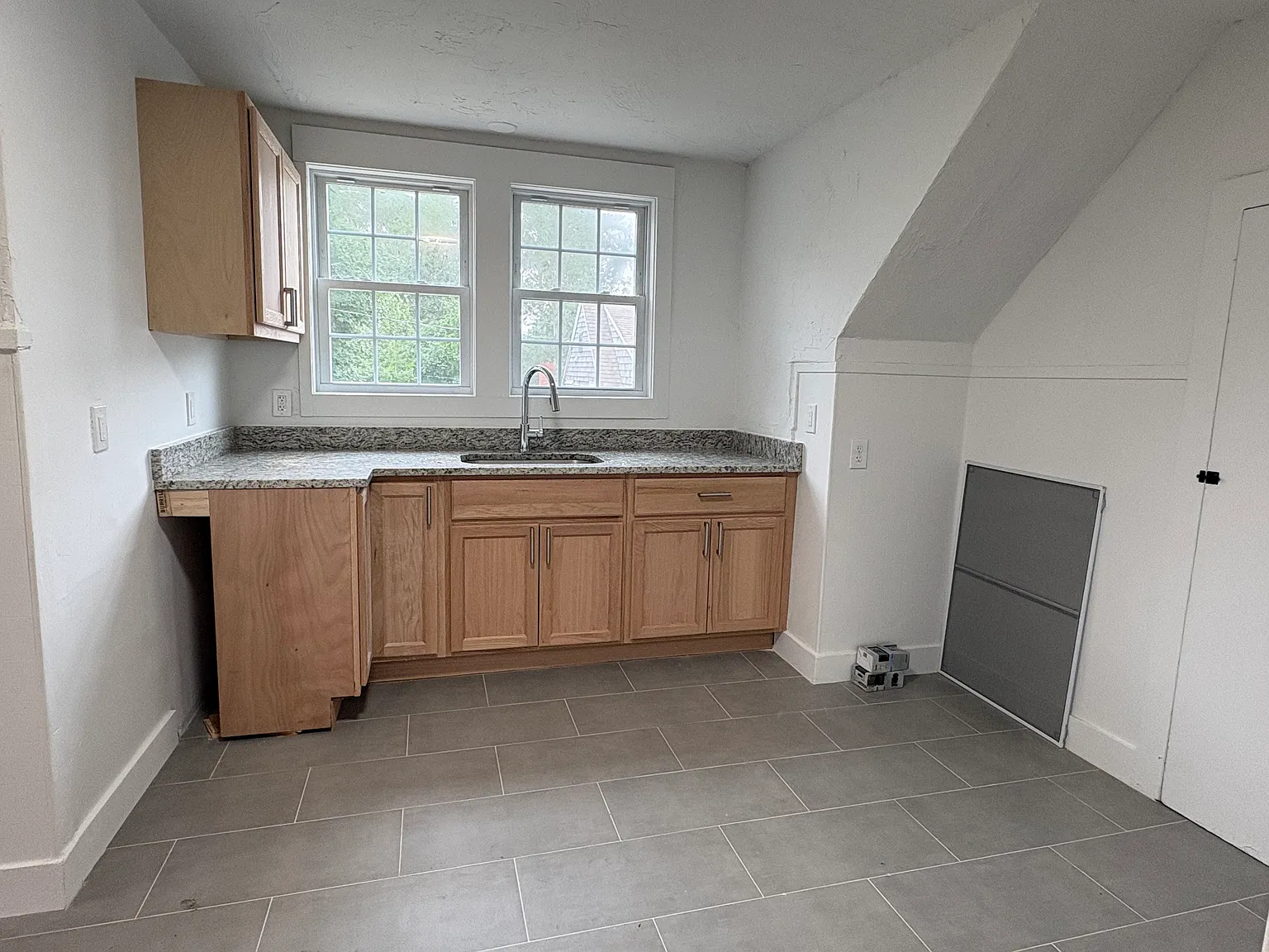 2 bed, $2,375 — Photo 4