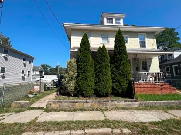 120 Middle Ave, Millville, NJ 08332