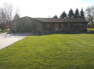 9066 E Lippincott Blvd, Davison, MI 48423