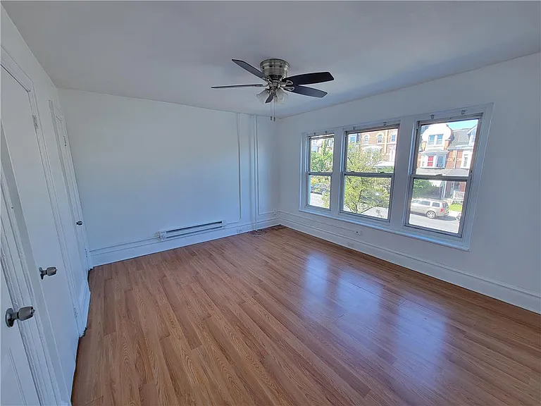 917 N 7th St #2 — Photo 5